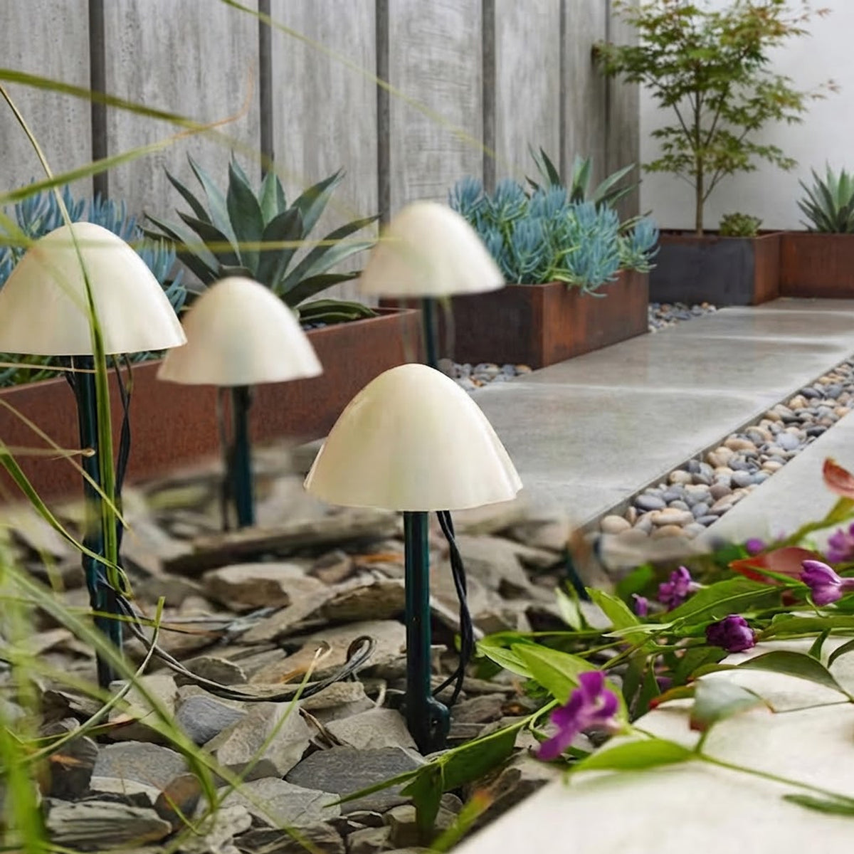 Solar Mushroom Pathway Lights Warm White Pearl Caps 10 LED 2m Lit Length